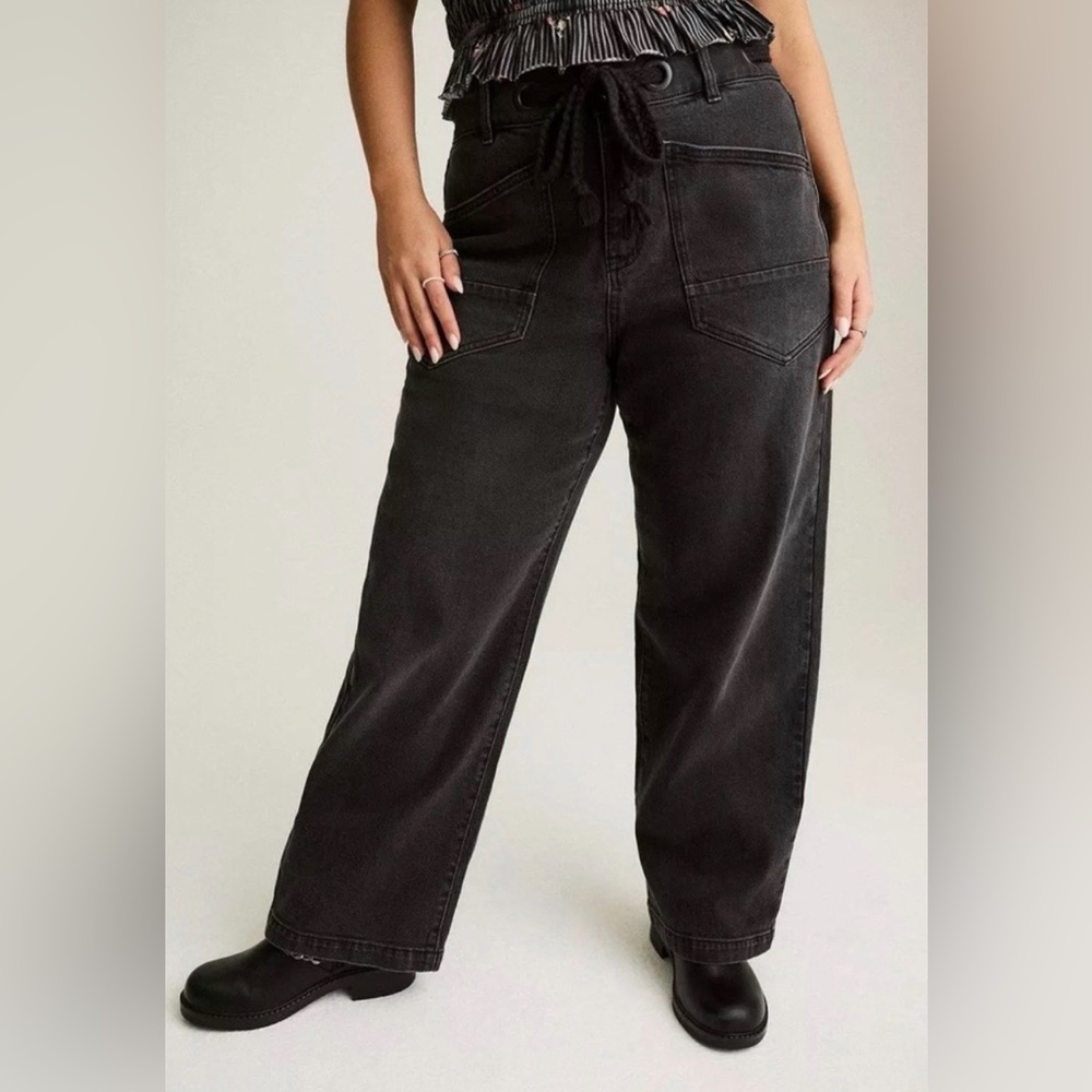 Torrid Black High Rise Loose Straight Leg Jeans